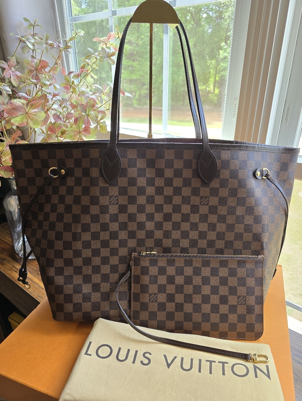 ‼️SOLD‼️Louis Vuitton Damier Ebene Neverfull GM w/ Pouch- Full Inclusion